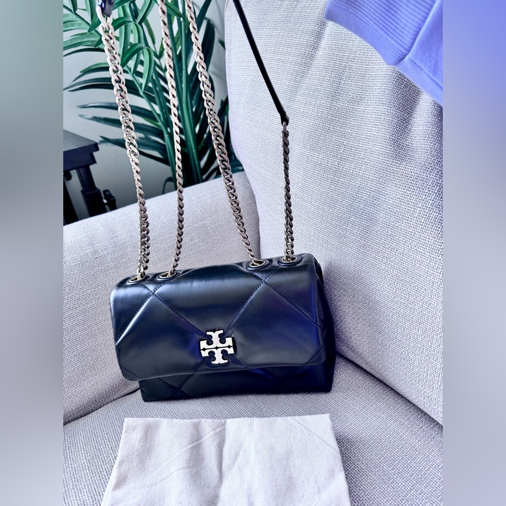 💸 Sale 💸 Authentic Tory Burch Black Diamond Quilt Kira Small Shoulder Bag 🛍️ - Picture 5 of 11